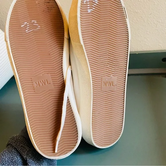 Madewell Sidewalk Low Top Sneakers in Snake Embossed Leather - Picture 9 of 12